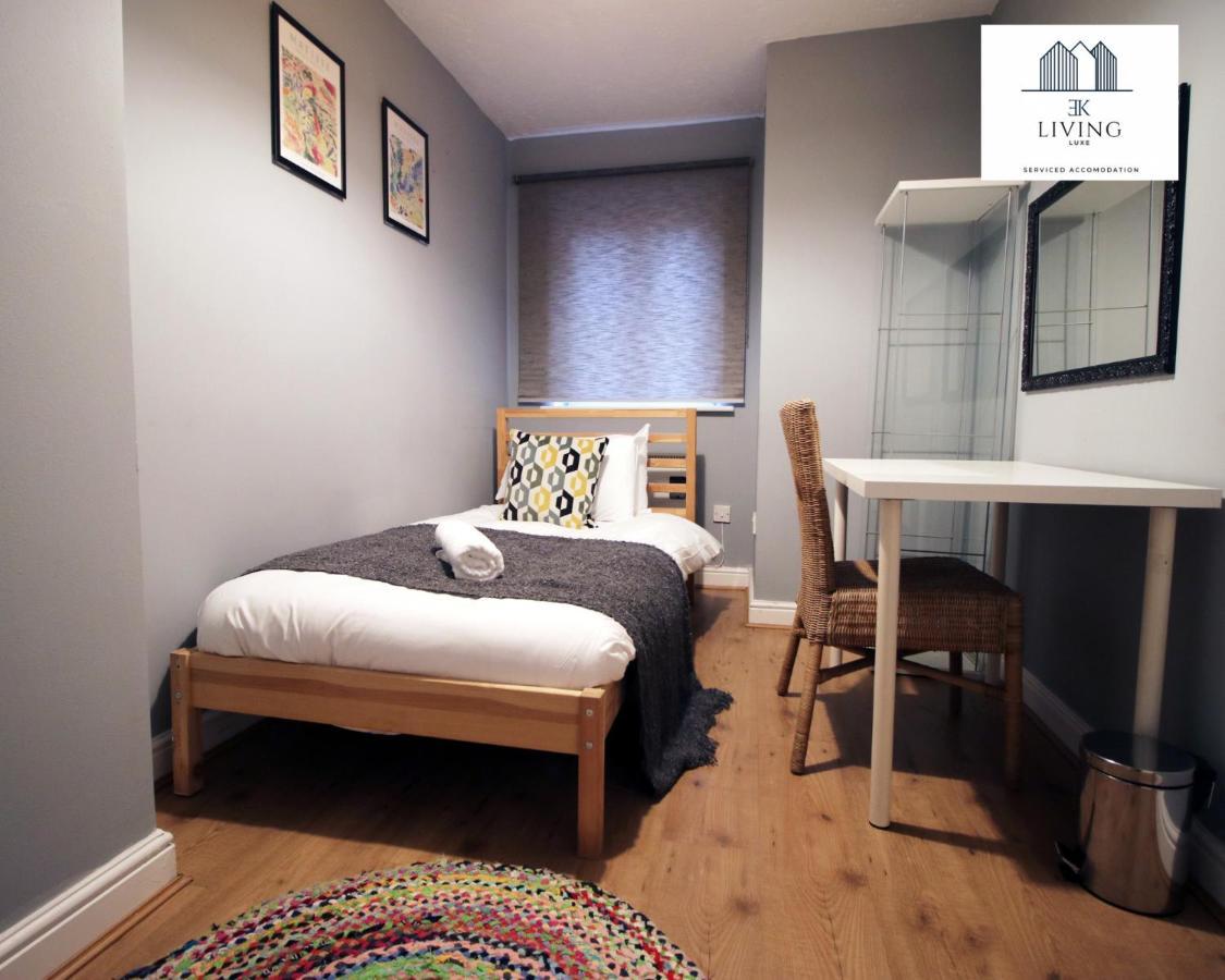 Spacious 3 Bedroom Duplex Apartment On Cardiff Bay - Free Parking & Wifi By Ekliving Luxe Short Lets & Serviced Accommodation מראה חיצוני תמונה