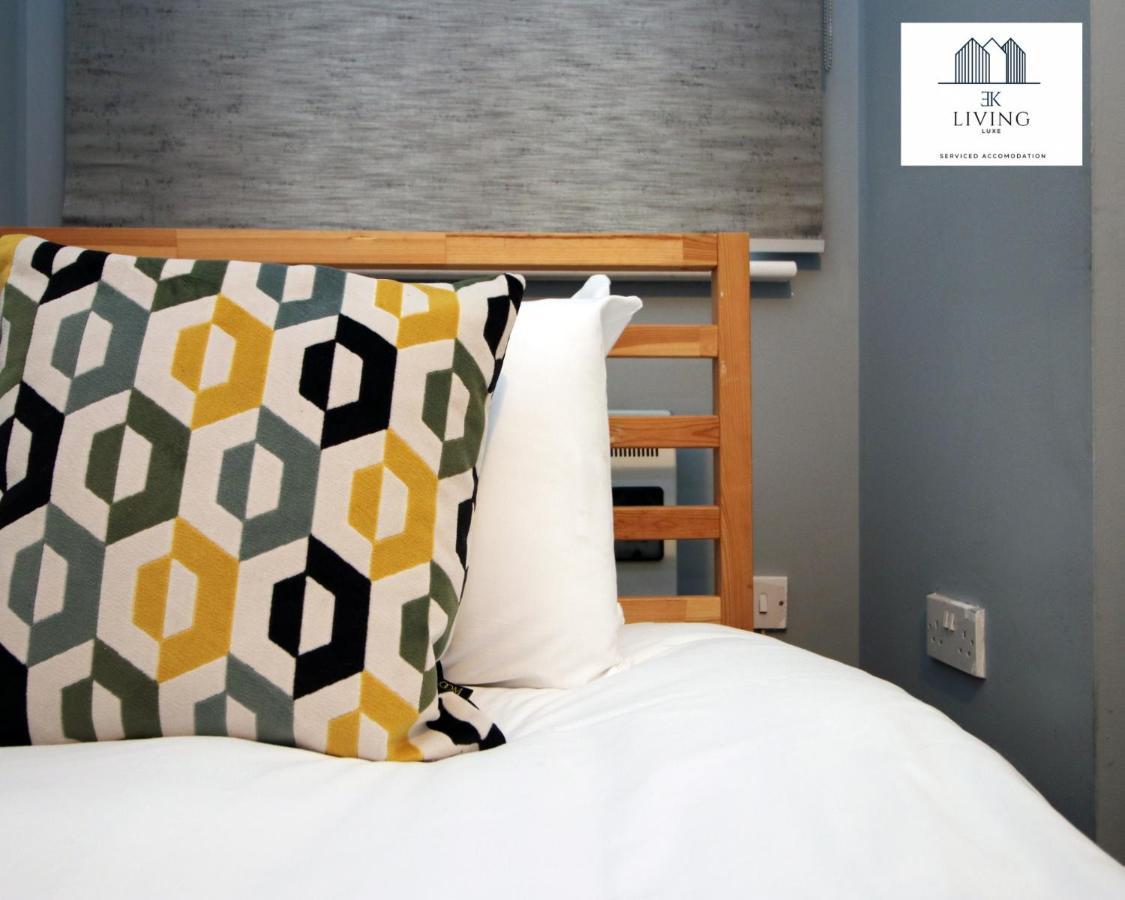 Spacious 3 Bedroom Duplex Apartment On Cardiff Bay - Free Parking & Wifi By Ekliving Luxe Short Lets & Serviced Accommodation מראה חיצוני תמונה