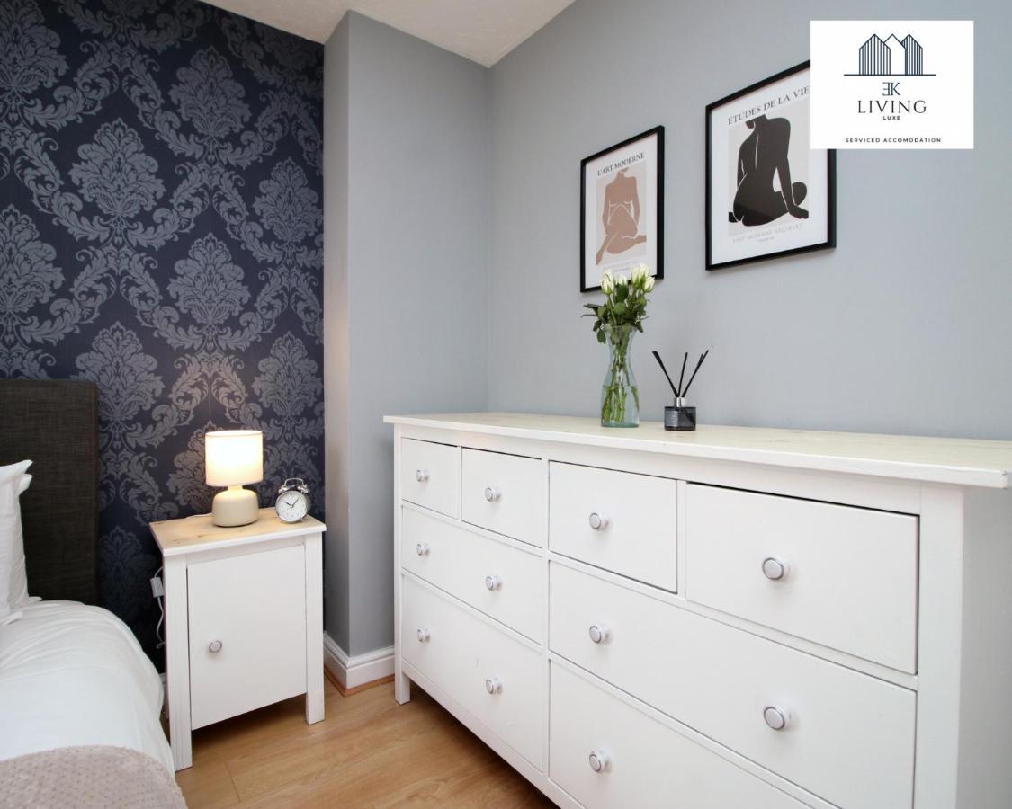 Spacious 3 Bedroom Duplex Apartment On Cardiff Bay - Free Parking & Wifi By Ekliving Luxe Short Lets & Serviced Accommodation מראה חיצוני תמונה